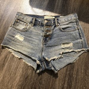 Like New Pacsun Bullhead denim shorts